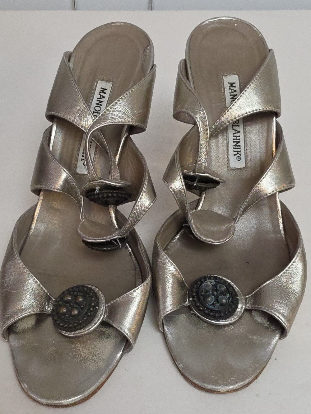Manolo Blahnik Metallic Silver Leather Strappy Heels with Medallion Sz 37 US7